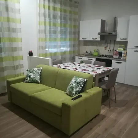 Apartament House *
